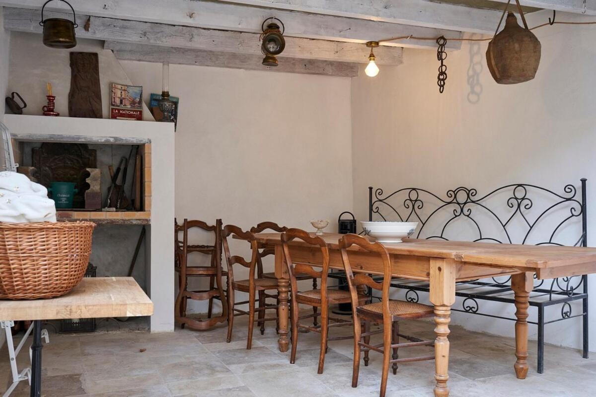 La Casa Consuelo ~ Piscine ~ Jardin ~ Centre Ville カルカソンヌ エクステリア 写真